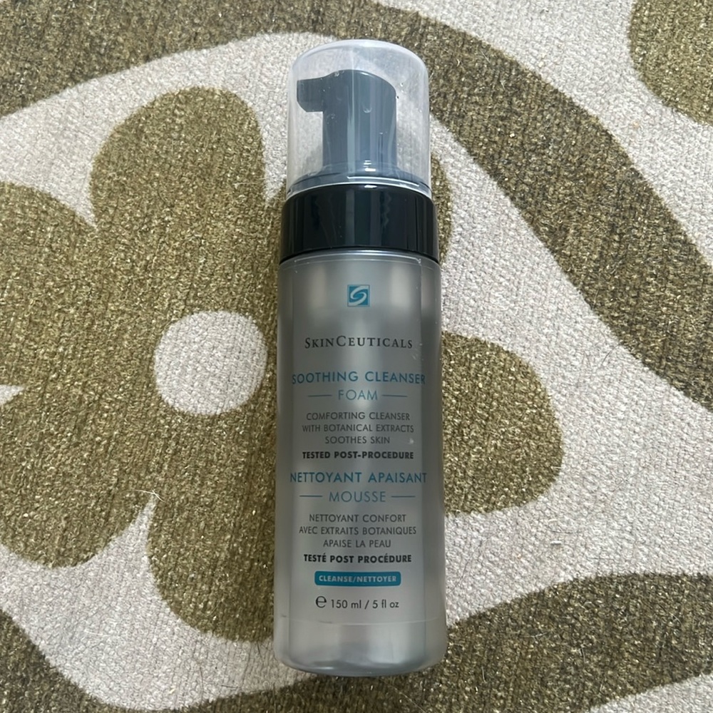 Skinceuticals Soothing Cleansing Foam